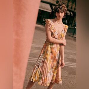 Sézane Rachelle Dress in 70s Floral